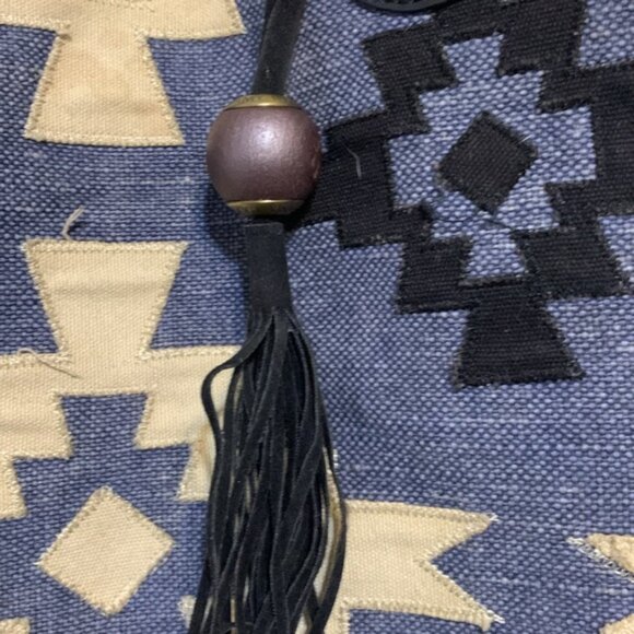 Lucky Brand Canvas Tote - Picture 4 of 7